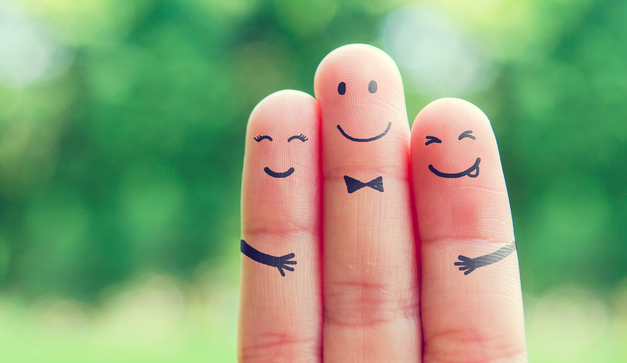 TRES BUENAS NOTICIAS