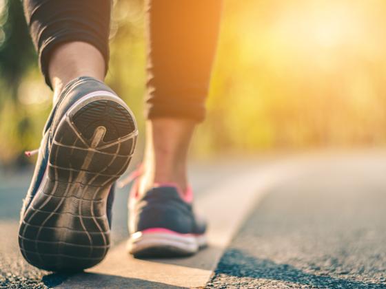 LOS BENEFICIOS DE CAMINAR